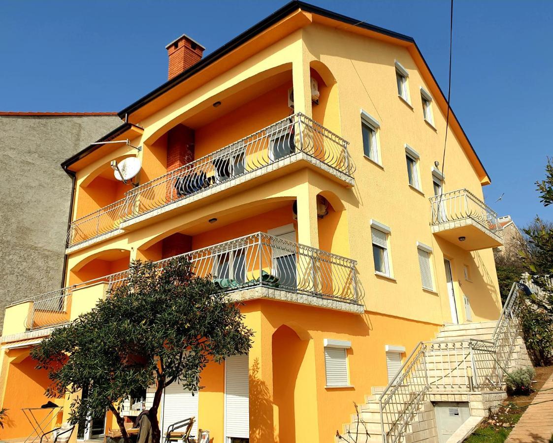 Leoalemar Apartment Нови Винодолски Екстериор снимка