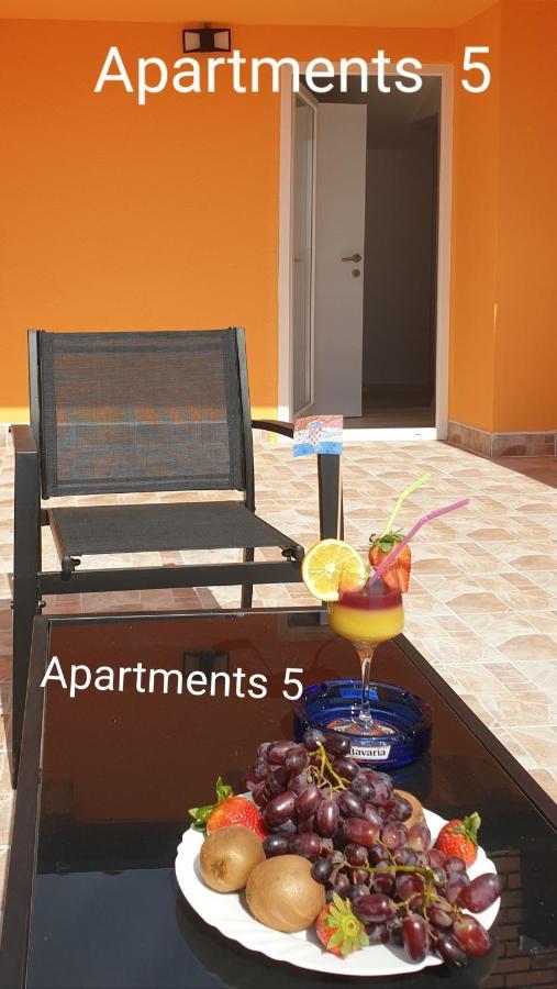 Leoalemar Apartment Нови Винодолски Екстериор снимка
