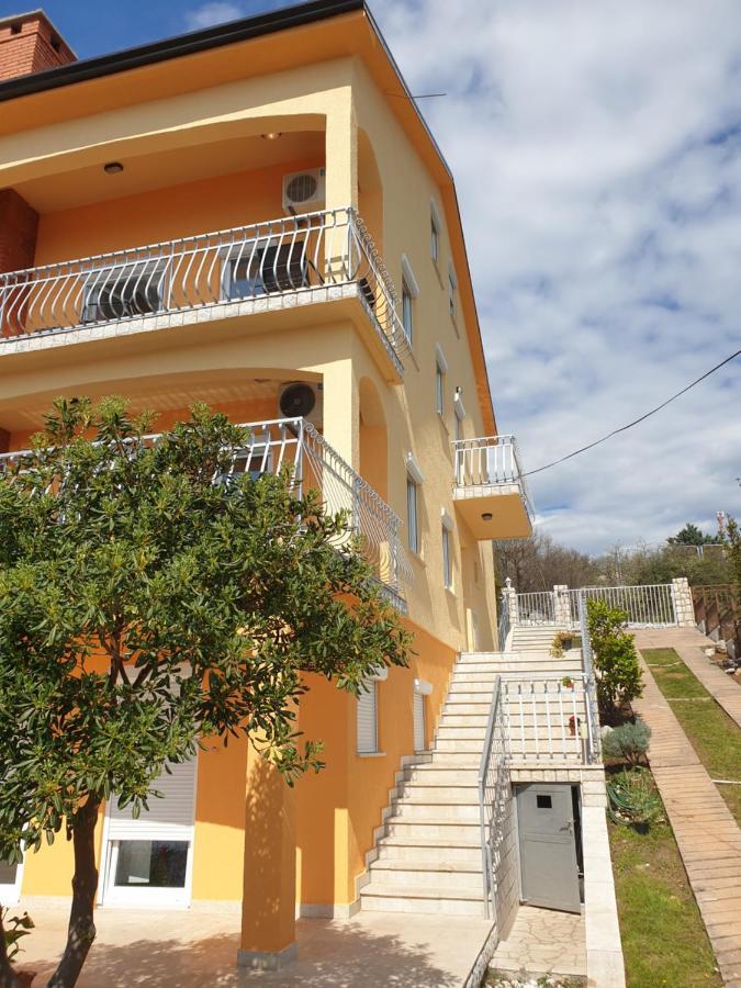 Leoalemar Apartment Нови Винодолски Екстериор снимка